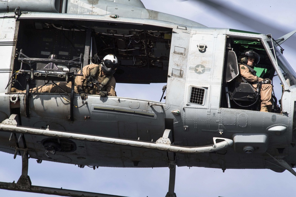 USS San Diego (LPD 22) UH-1Y Venom Conducts Vertical Replenishment