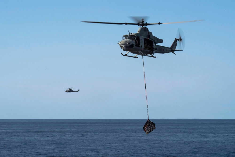 USS San Diego (LPD 22) UH-1Y Venoms Conduct Vertical Replenishment