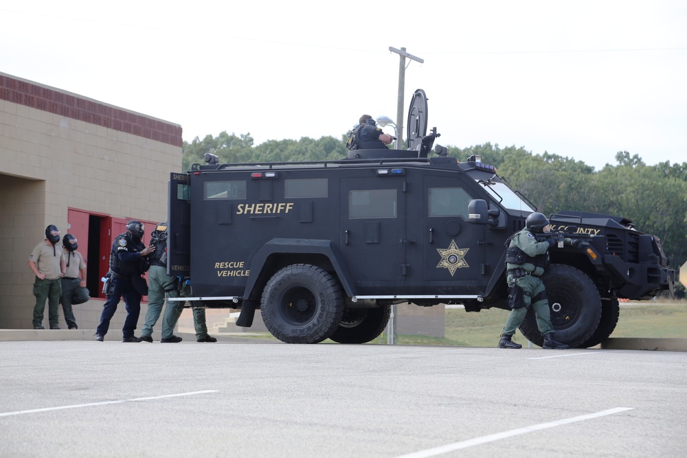 Multiple law-enforcement agencies train at Fort McCoy’s CACTF