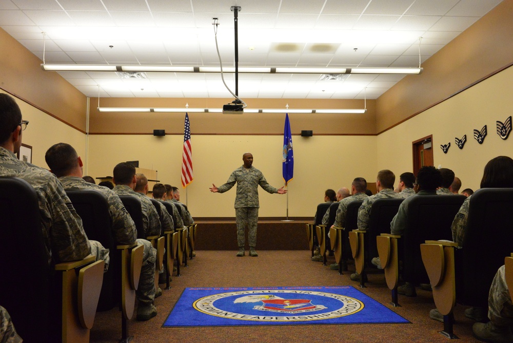 CMSAF visits Offutt
