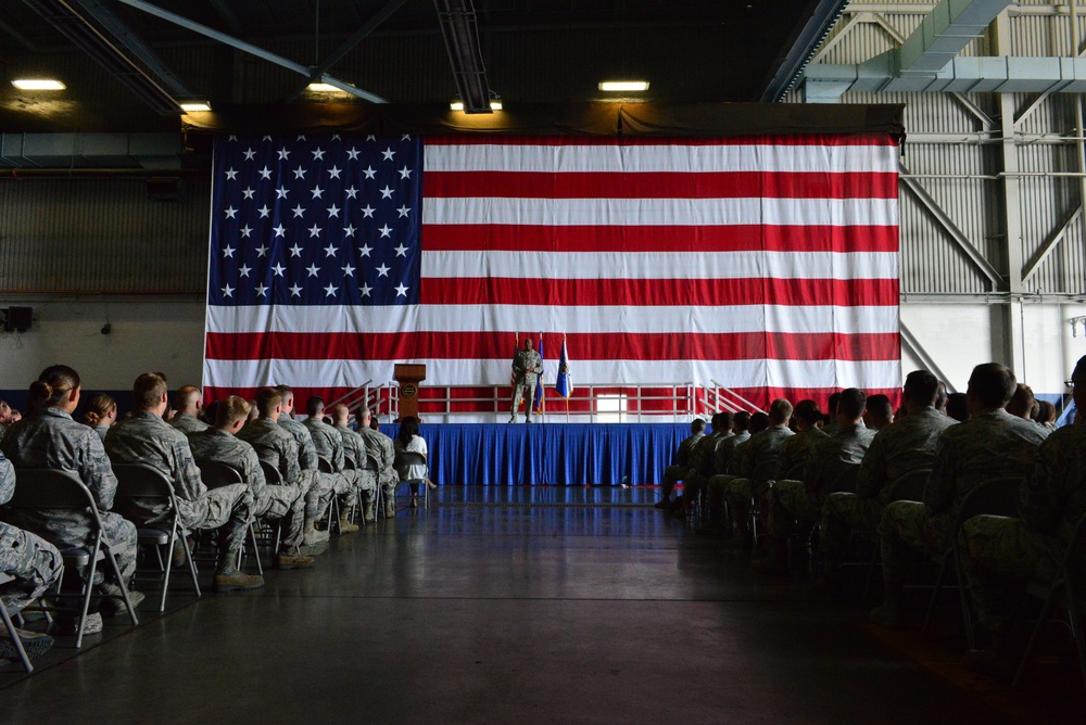 CMSAF visits Offutt