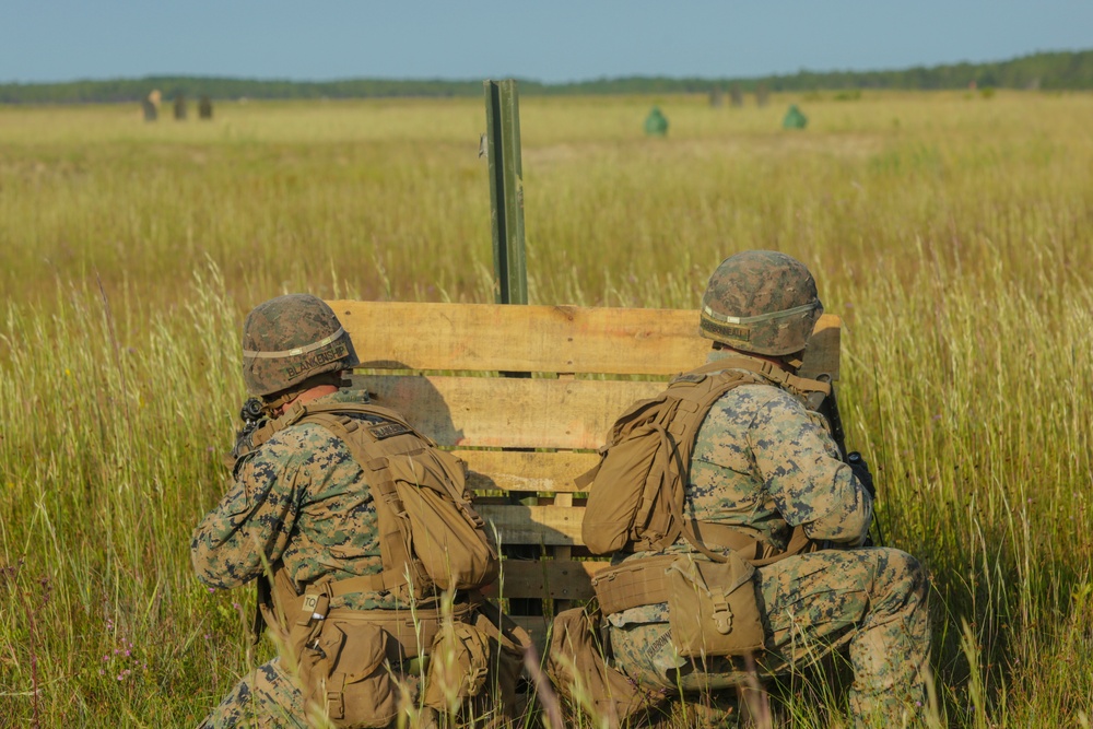 Two as one: 2/8 Echo Co. conducts cross training with CAAT