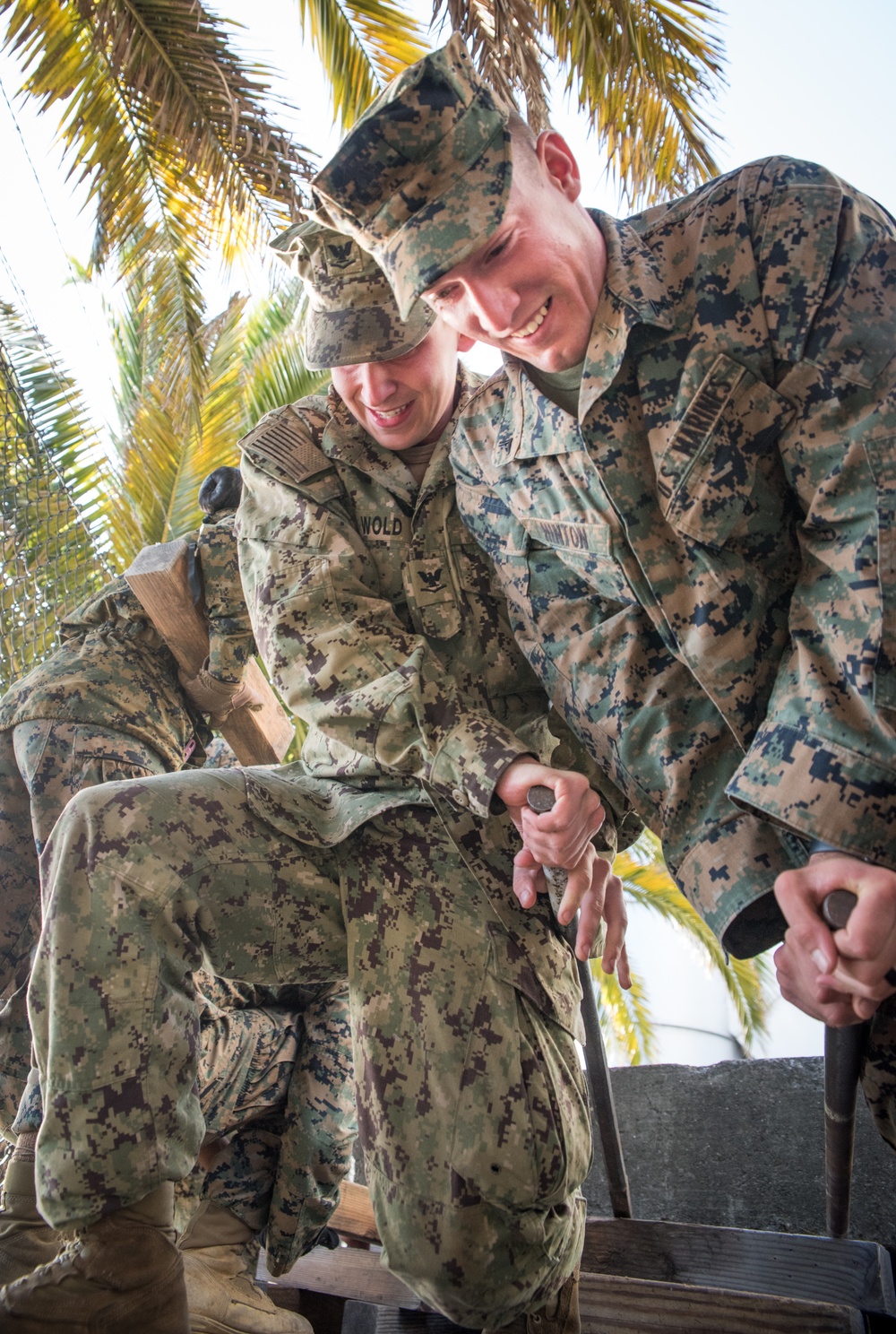 Sailors, Marines Learn Urban Search and Rescue Techniques