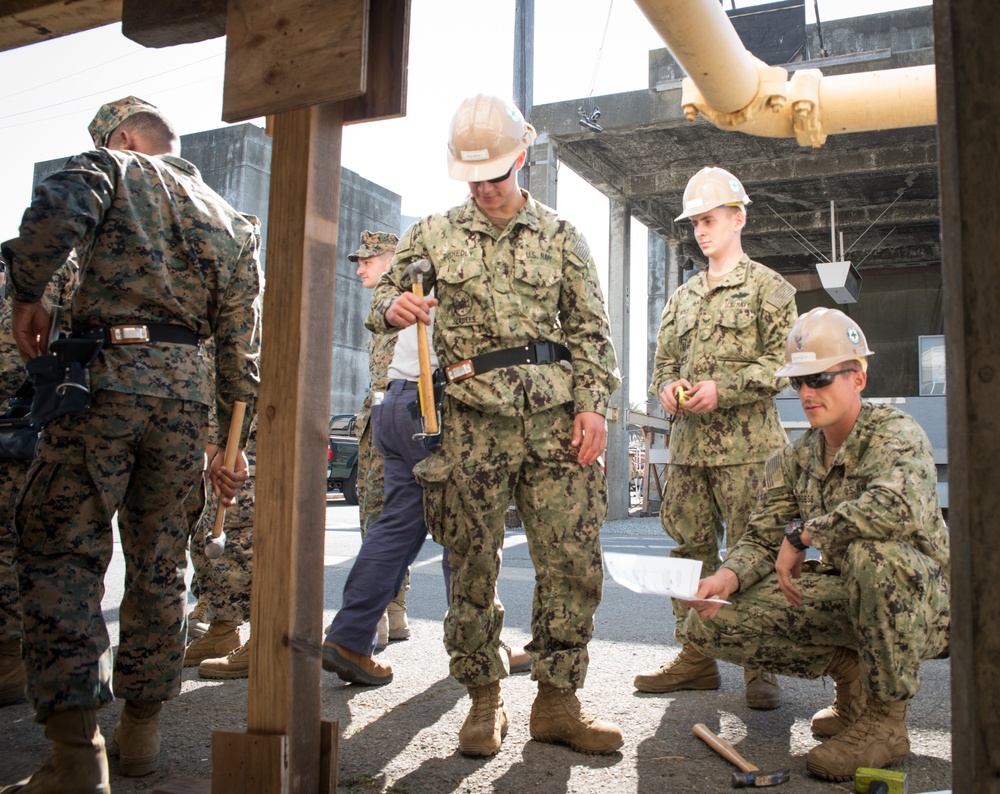 Sailors, Marines Learn Urban Search and Rescue Techniques