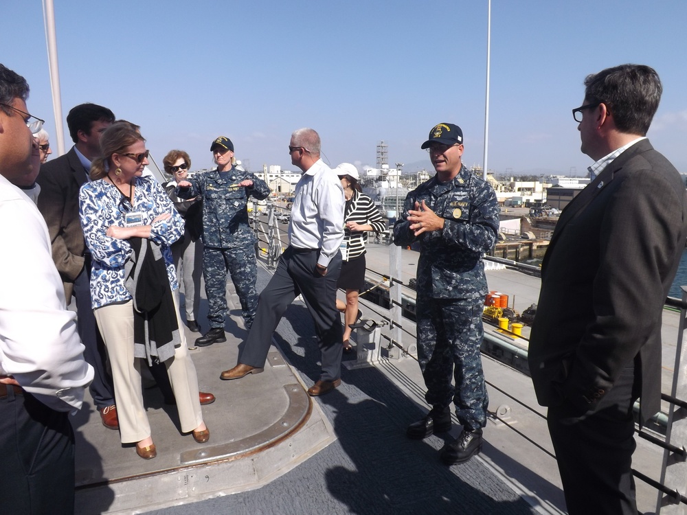 Mobile, Alabama Chamber of Commerce Visits USS Independence