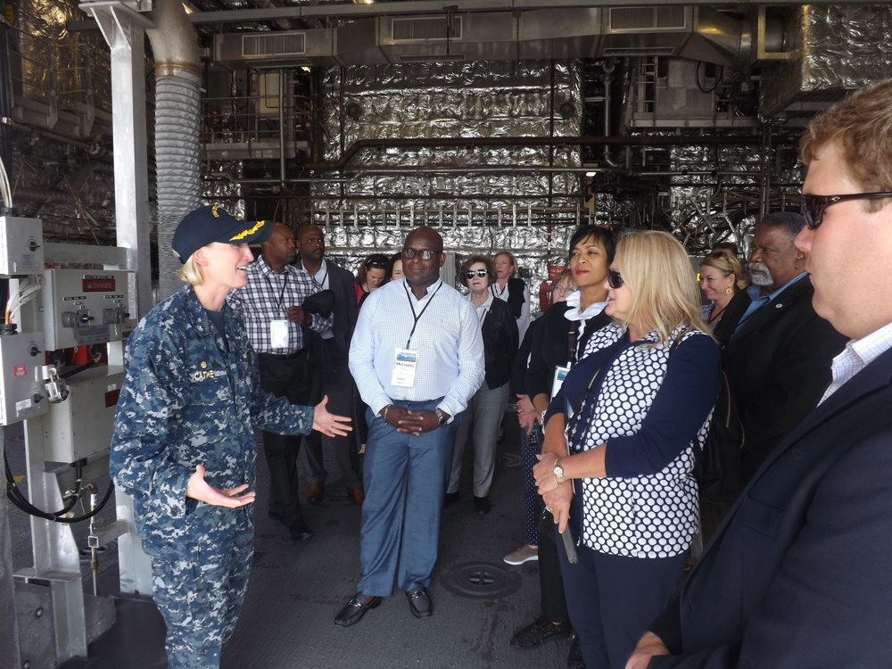 Mobile, Alabama Chamber of Commerce Visits USS Independence