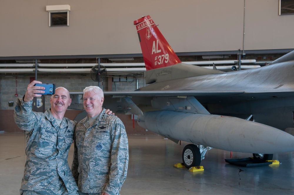 Lt Gen Rice, CMSgt Anderson Visit 187FW