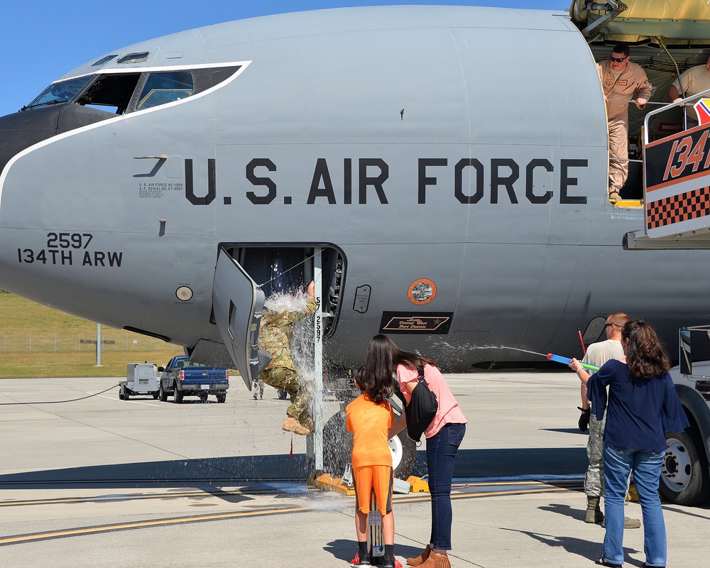 KC-135R PILOT FINI-FLIGHT