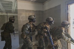 2/8 conducts MOUT training