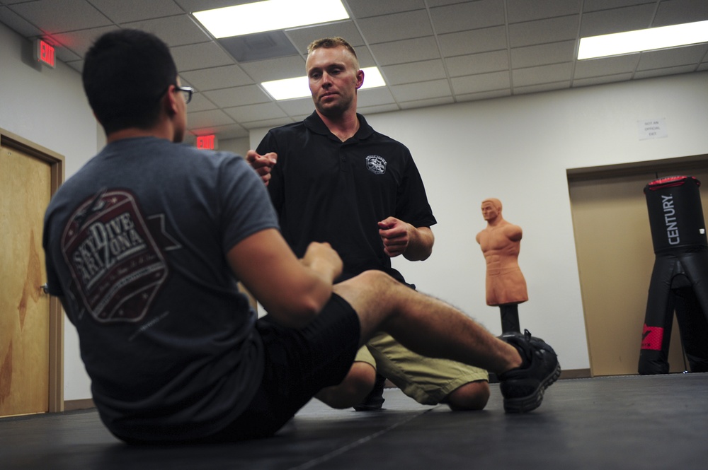 SERE teaches SPEAR: Airmen learn primal defense tactics
