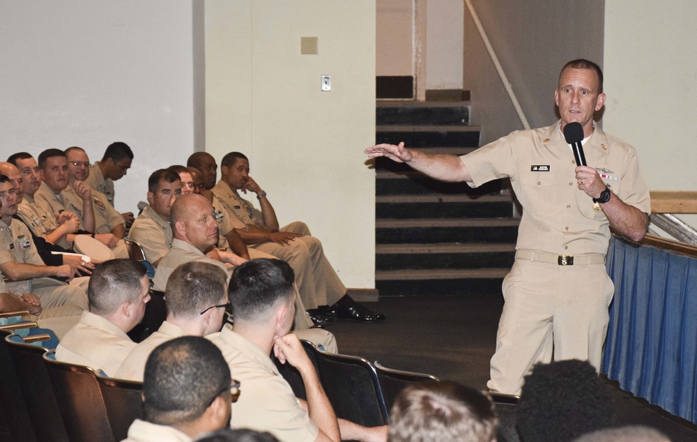 MCPON Visits NIOC Georgia