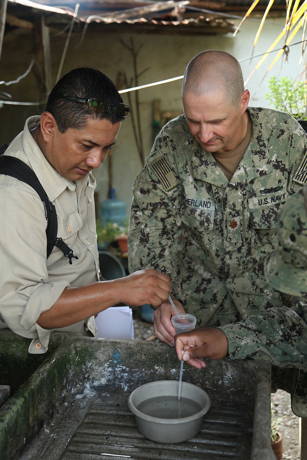 Navy Medical Professionals Share Vector Control Practices in Guatemala during SPS 17