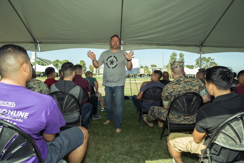H&amp;S Marines seek to gain resiliency through camaraderie
