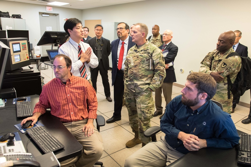 Deputy commanding general visits laboratory