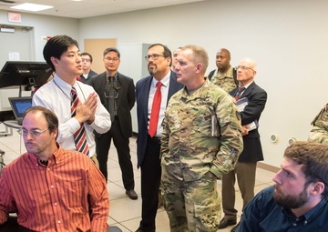 Deputy commanding general visits laboratory