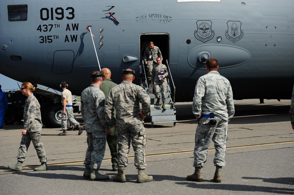 Last evacuated JB Charleston C-17 returns home