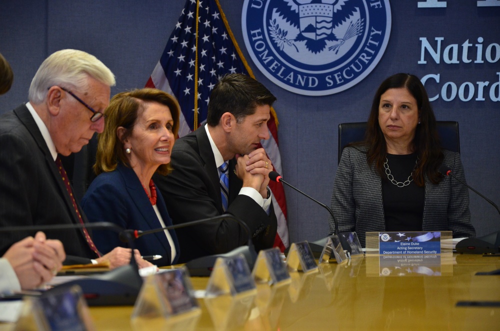 Congress members visit FEMA HQ