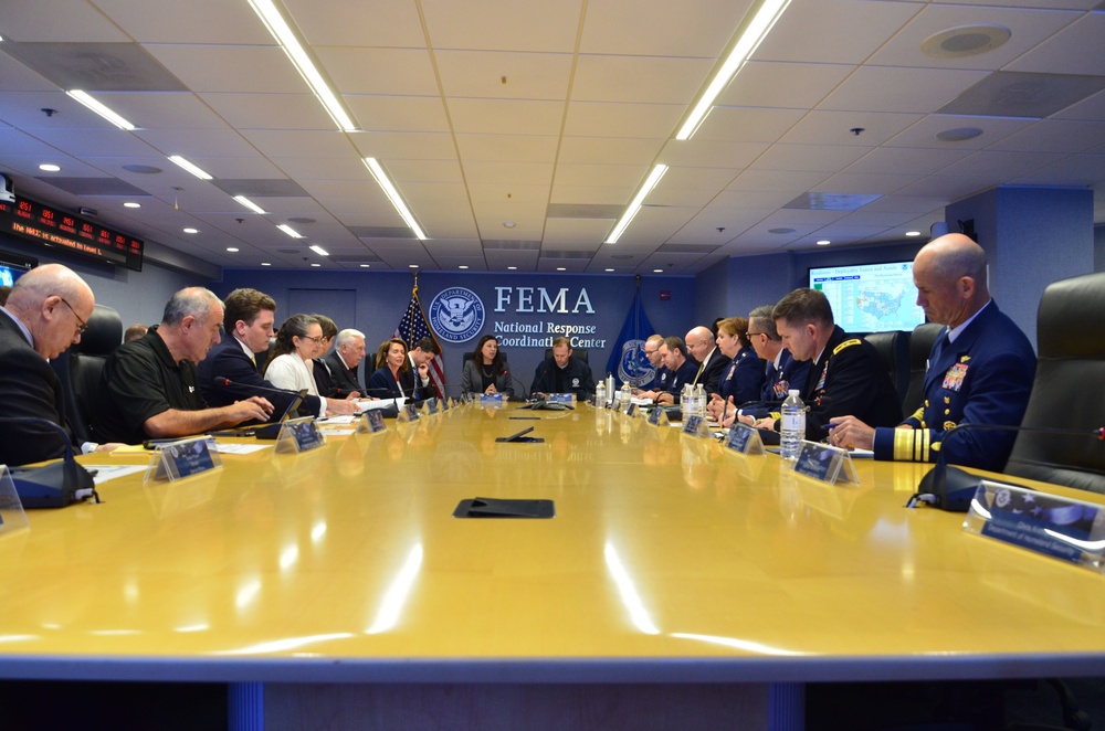 Congress members visit FEMA HQ