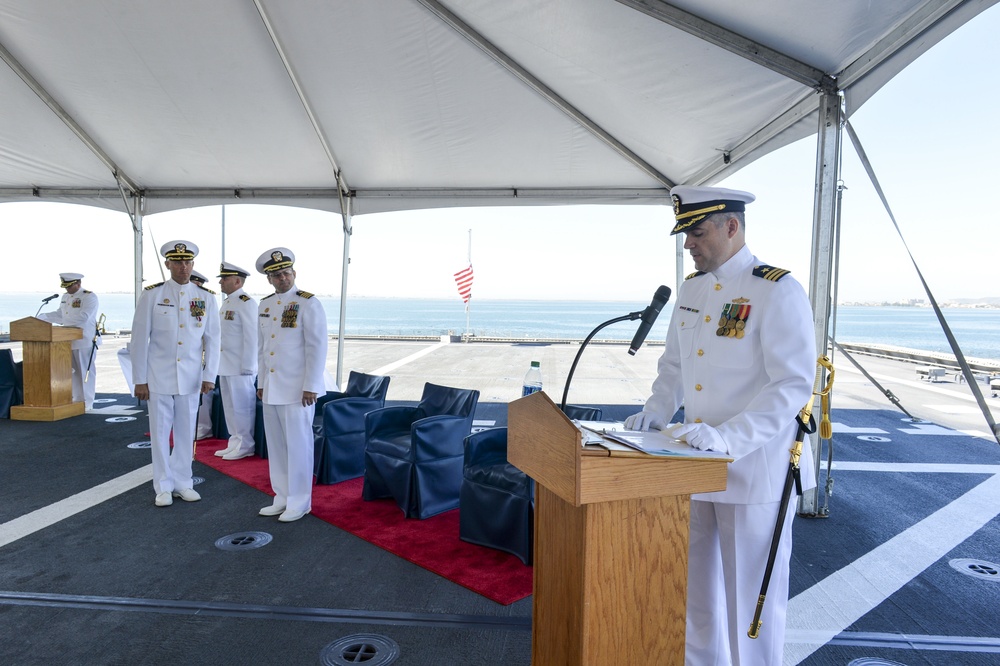 USS Coronado Gold Crew Holds Change of Command