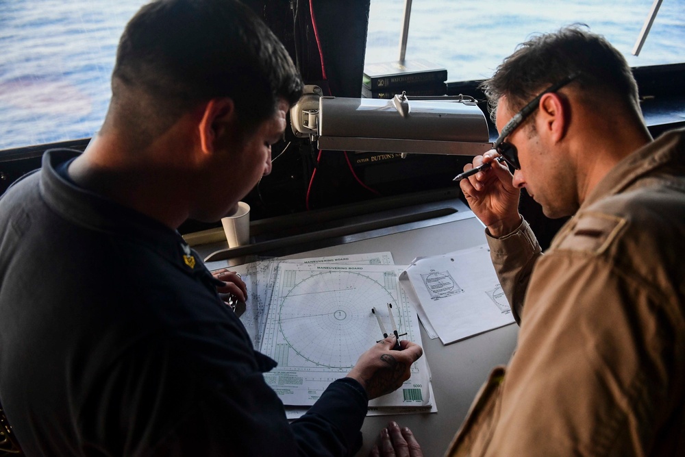 USS San Diego (LPD 22) Sailors Create Manuevering Board