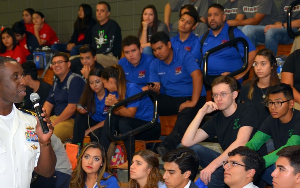 Navy continues to spark students’ interest in STEM with HESTEC SeaPerch Challenge