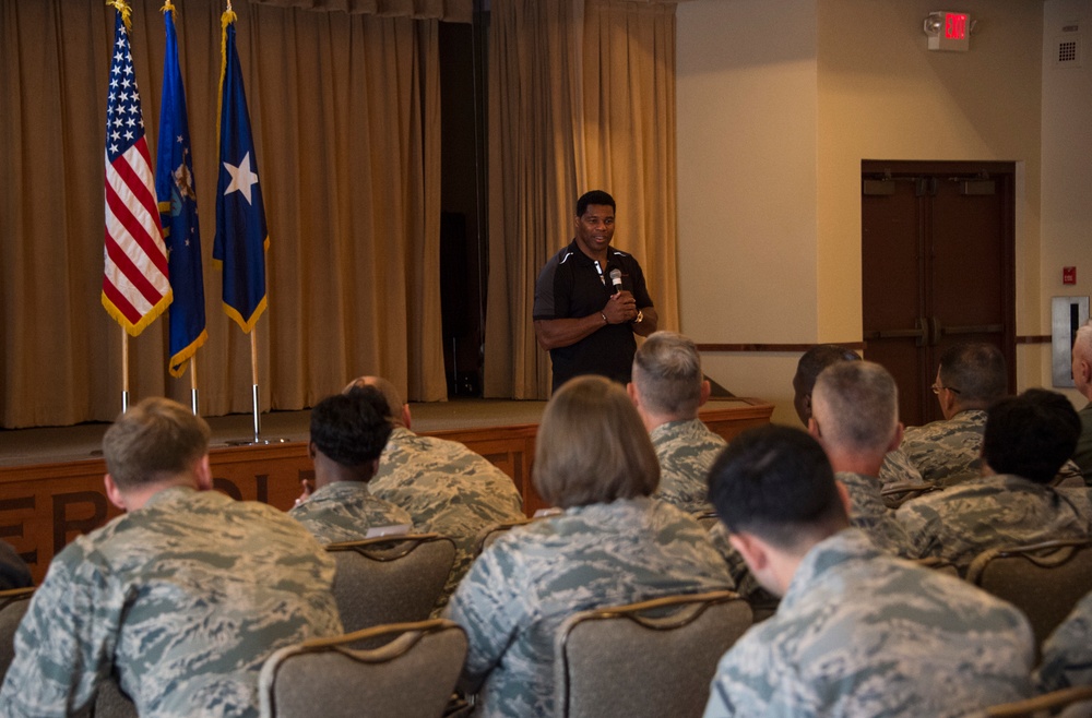 Herschel Walker visits Luke, speaks to Airmen about resiliency