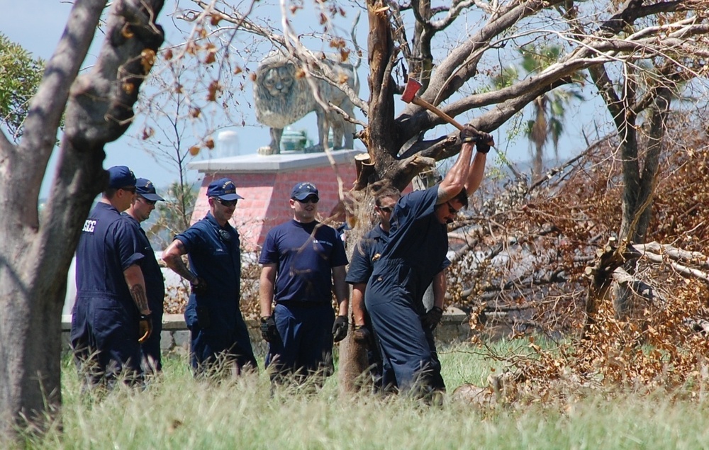 Coast Guard Cutter Cypress crew, U.S. Navy sailors, city officials combine efforts to restore public park in Ponce, Puerto Rico following Hurricane Maria