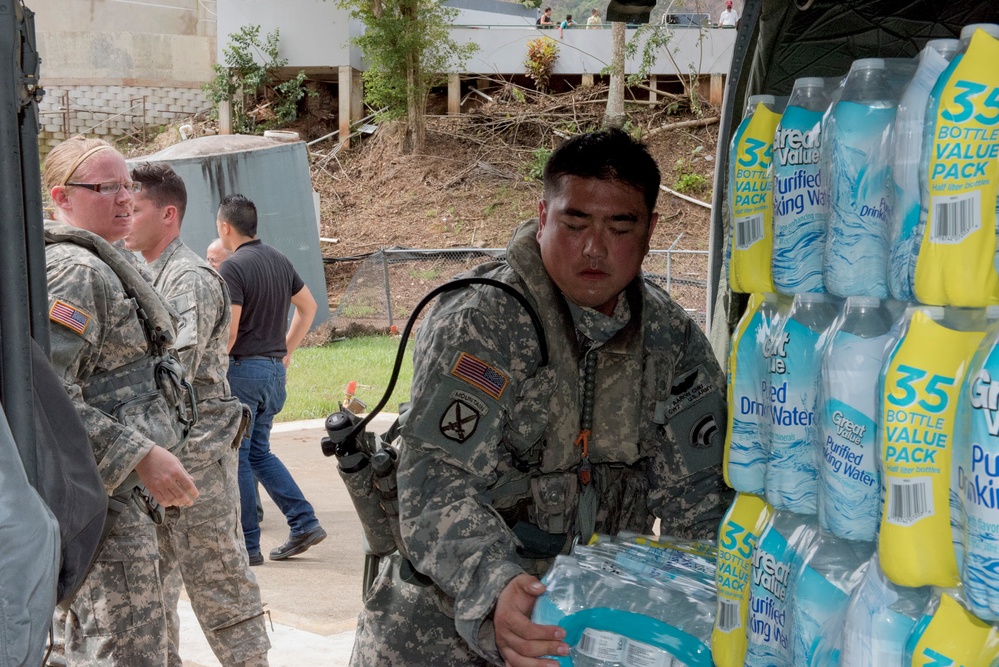 National Guard Delivers Supplies to Puerto Rico Residents