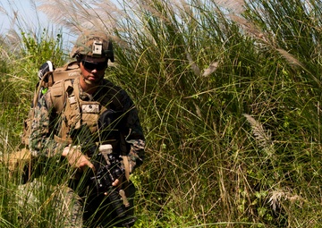 Lima Co conducts training with Philippine Marines