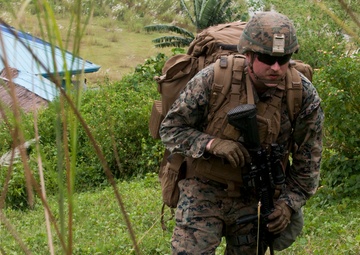 Lima Co conducts training with Philippine Marines