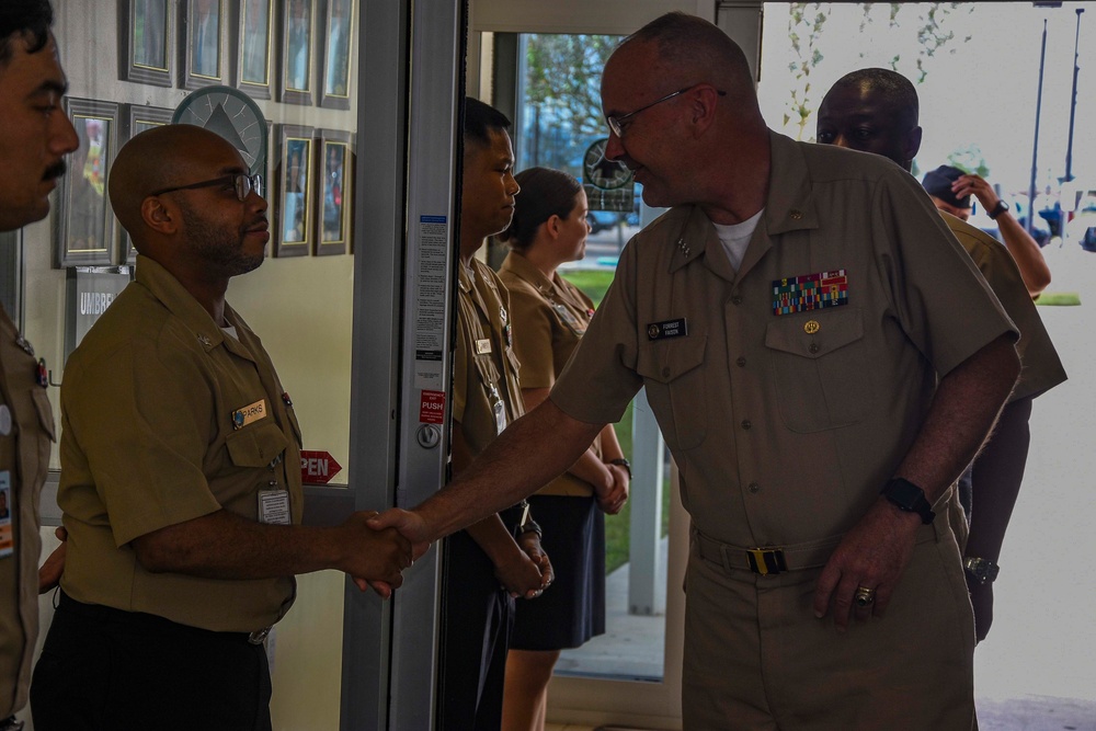 Navy Surgeon General Visits Gulf Coast