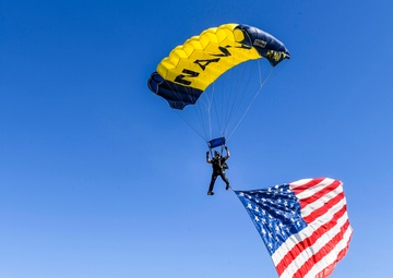 Leap Frogs Perform at San Francisco Fleet Week Air Show