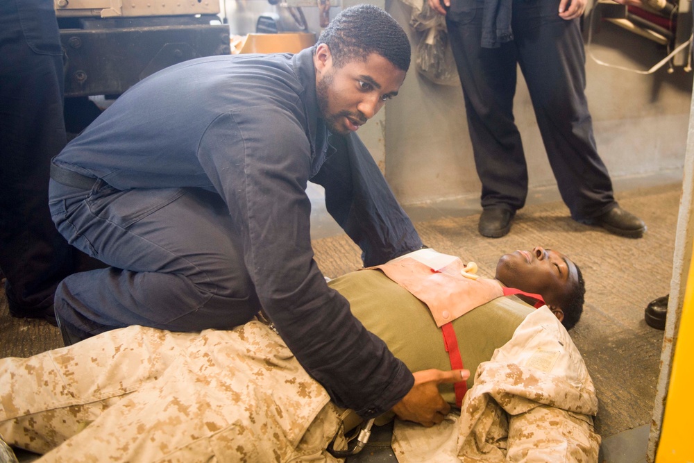 Pearl Harbor medical training team provides “man down” training to crew members