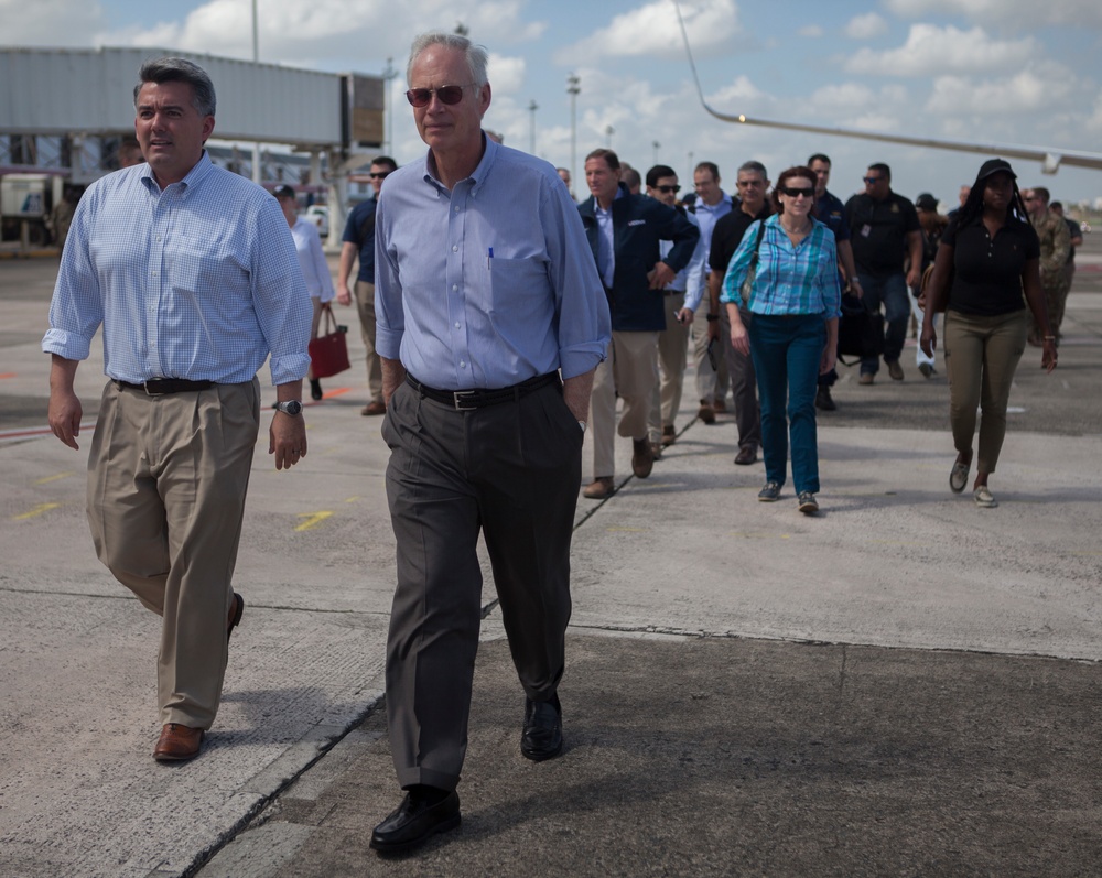 VMM-264 Humanitarian Operations in Puerto Rico
