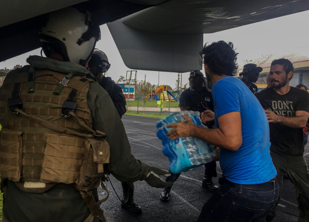 VMM-264 Humanitarian Operations in Puerto Rico