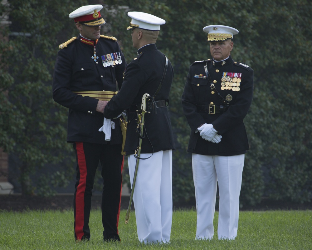 CMC Hosts Honors Ceremony for Commandant General of the British Royal Marine Corps