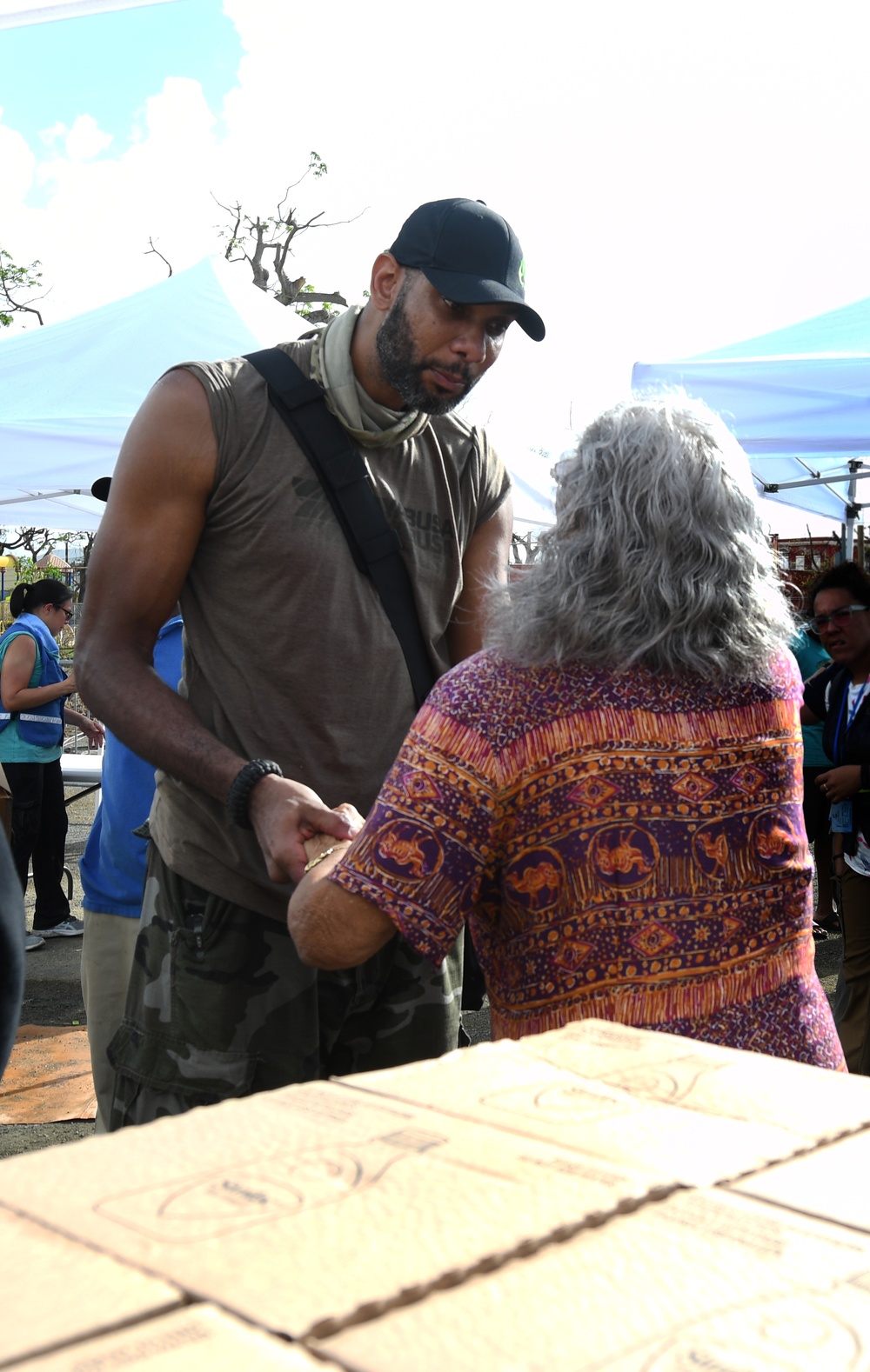 NBA Player Tim Duncan Distributes Relief Supplies in St. Croix