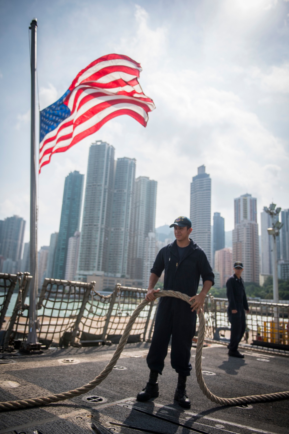 USS Chafee Leaves Hong Kong