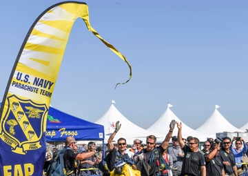 Leap Frogs Perform at San Francisco Fleet Week Air Show