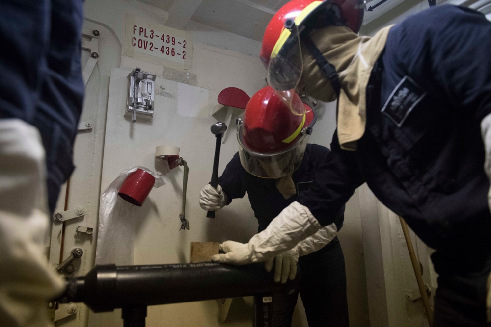 USS Lake Erie (CG 70) Training team