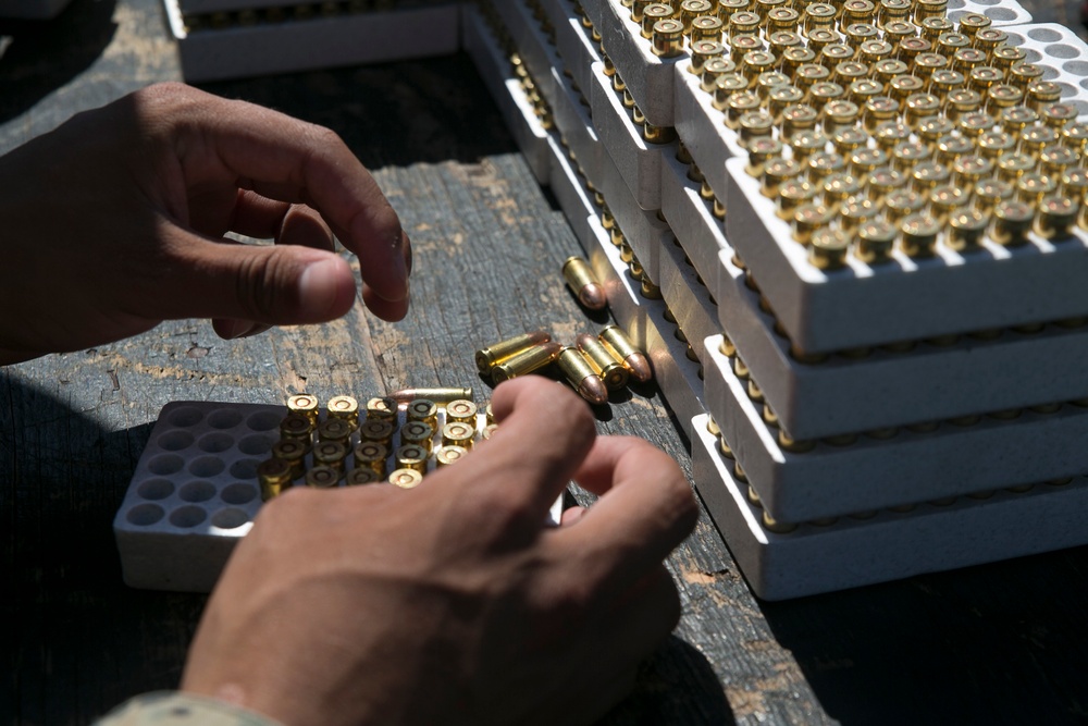 31st MEU Marines refine pistol marksmanship capabilities