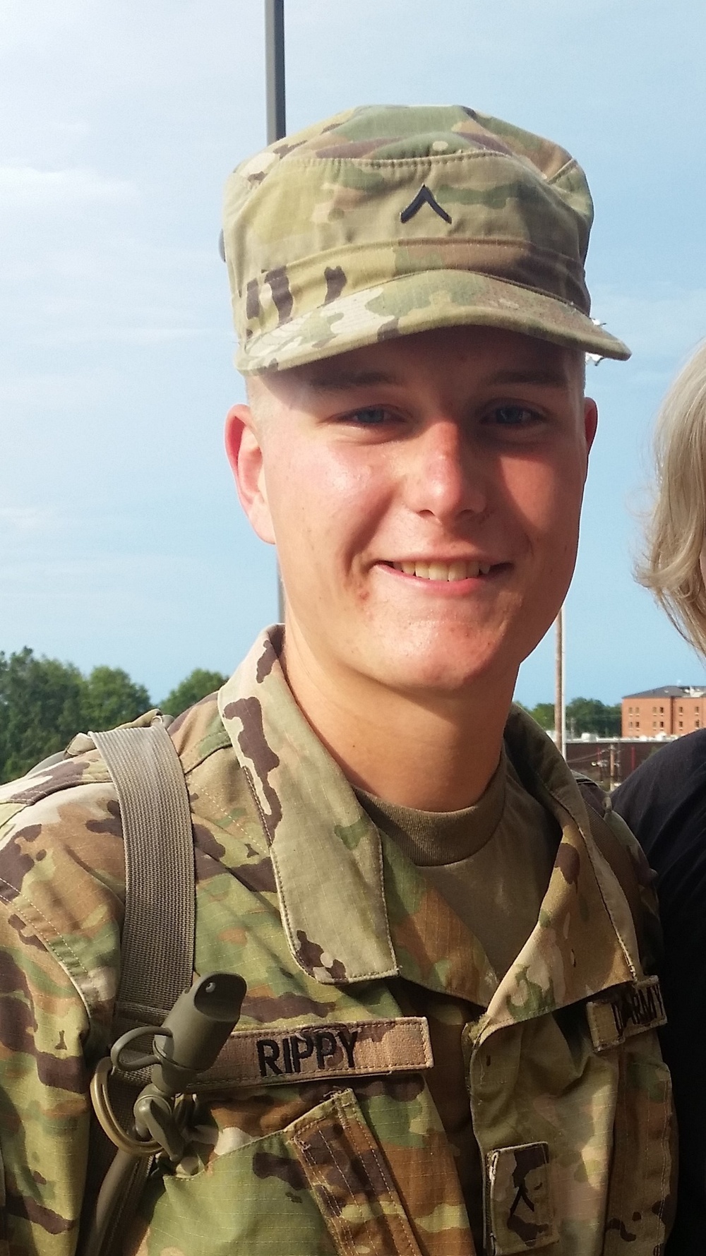 James D. Rippy enlists in Missouri National Guard