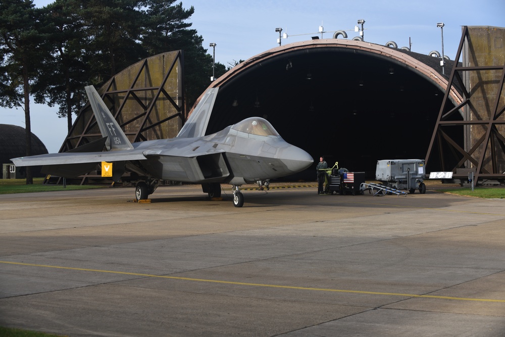 F22s Back in Europe