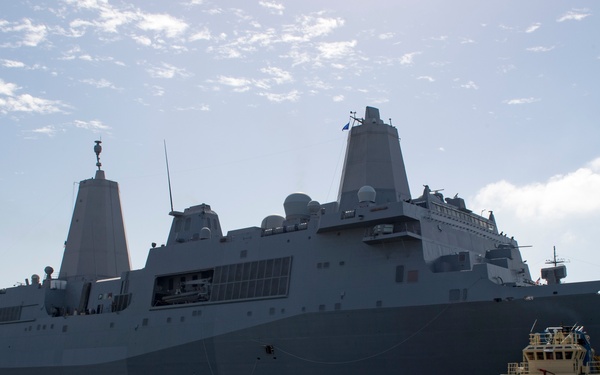 USS Anchorage Arrives for Fleet Week San Diego