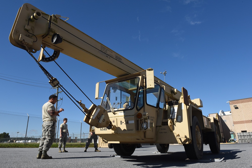 Pennsylvania National Guard sends aircraft maintenance personnel and equipment to Puerto Rico as part of Hurricane Maria relief efforts