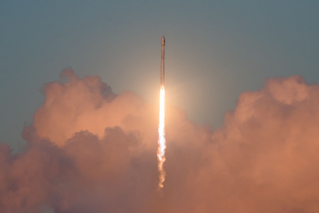 45th Space Wing supports Echostar 105/SES-11 launch