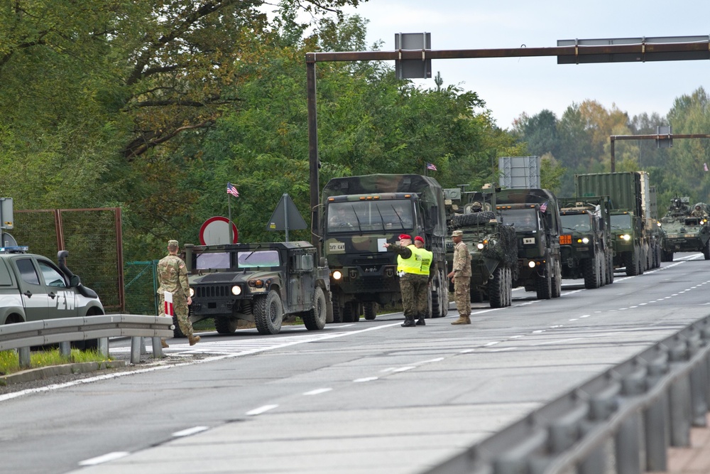 2d Cavalry Regiment convoy crosses German, Polish border
