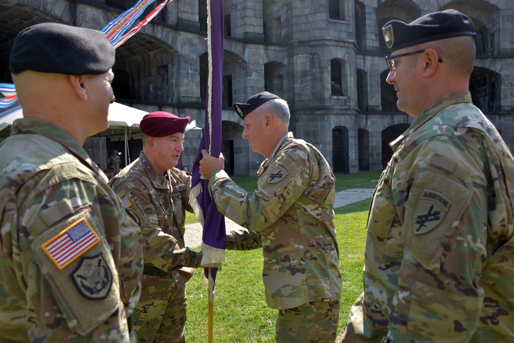 353rd CACOM welcomes new commander during change of command