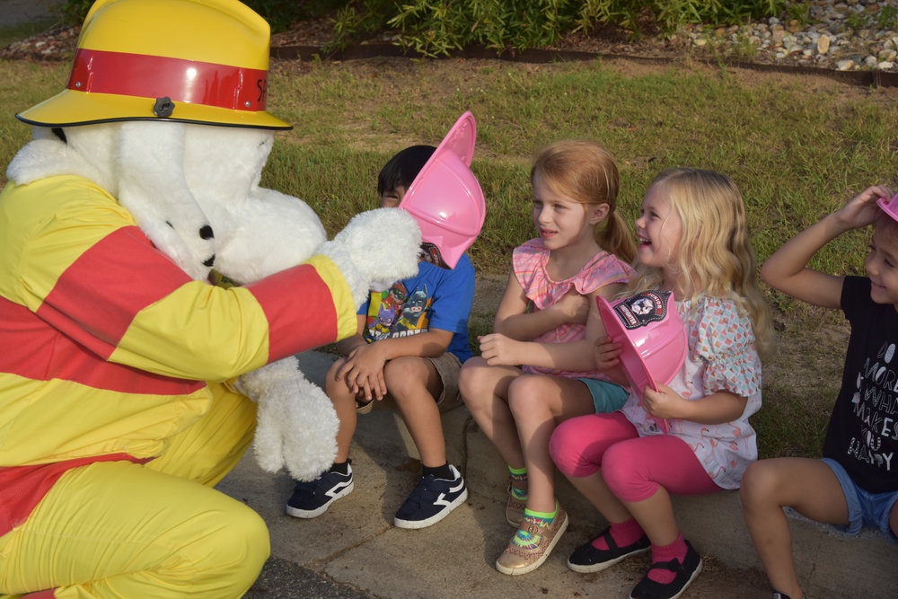 Robins Fire Department Visit Child Development Center