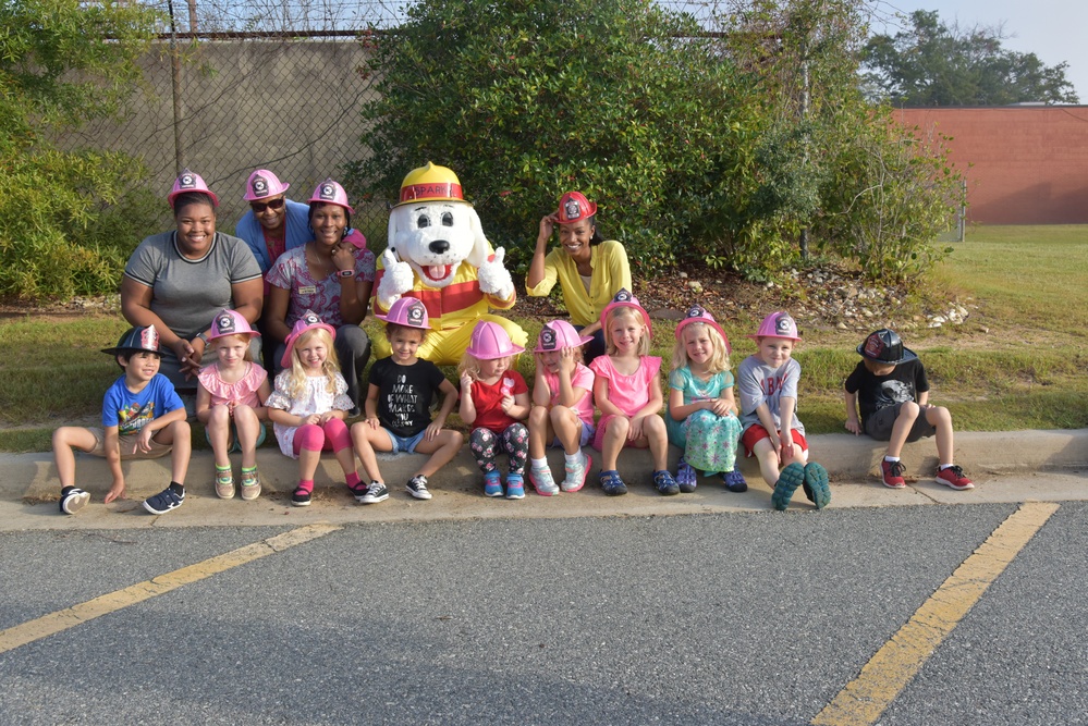 Robins Fire Department Visit Child Development Center